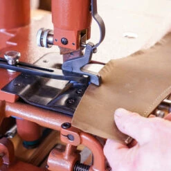 Cobra NP-4 Bell Knife Skiver W/ Stand -Leather Goods Sales Shop 527 0401.SLC .03