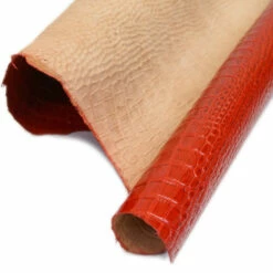 Side,Barcelona Ferrari Red,Sqf 6 Side,Barcelona Ferrari Red,Sqf -Leather Goods Sales Shop 57 1204.SLC .3