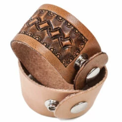 Adjustable Wrist Bands In 1 1/4" 9 Adjustable Wrist Bands In 1 1/4" -Leather Goods Sales Shop CUF008.SLC .5