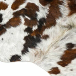 Tri-Color Cowhide Rugs -Leather Goods Sales Shop TCCR.SLC .03